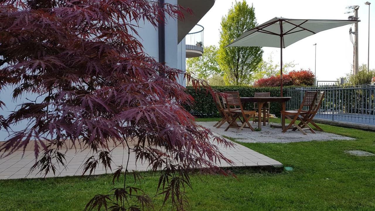 Villa Villacolle シルミオーネ エクステリア 写真